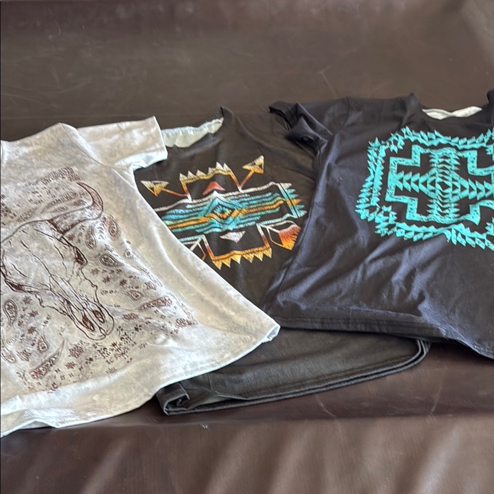 Trendy Graphic T-Shirts - Set of 3